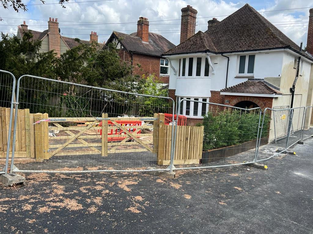 SEH Landscapes Ltd - Expert landscape gardening services in East Sussex & Kent. Quality fencing, paving, and garden transformation.